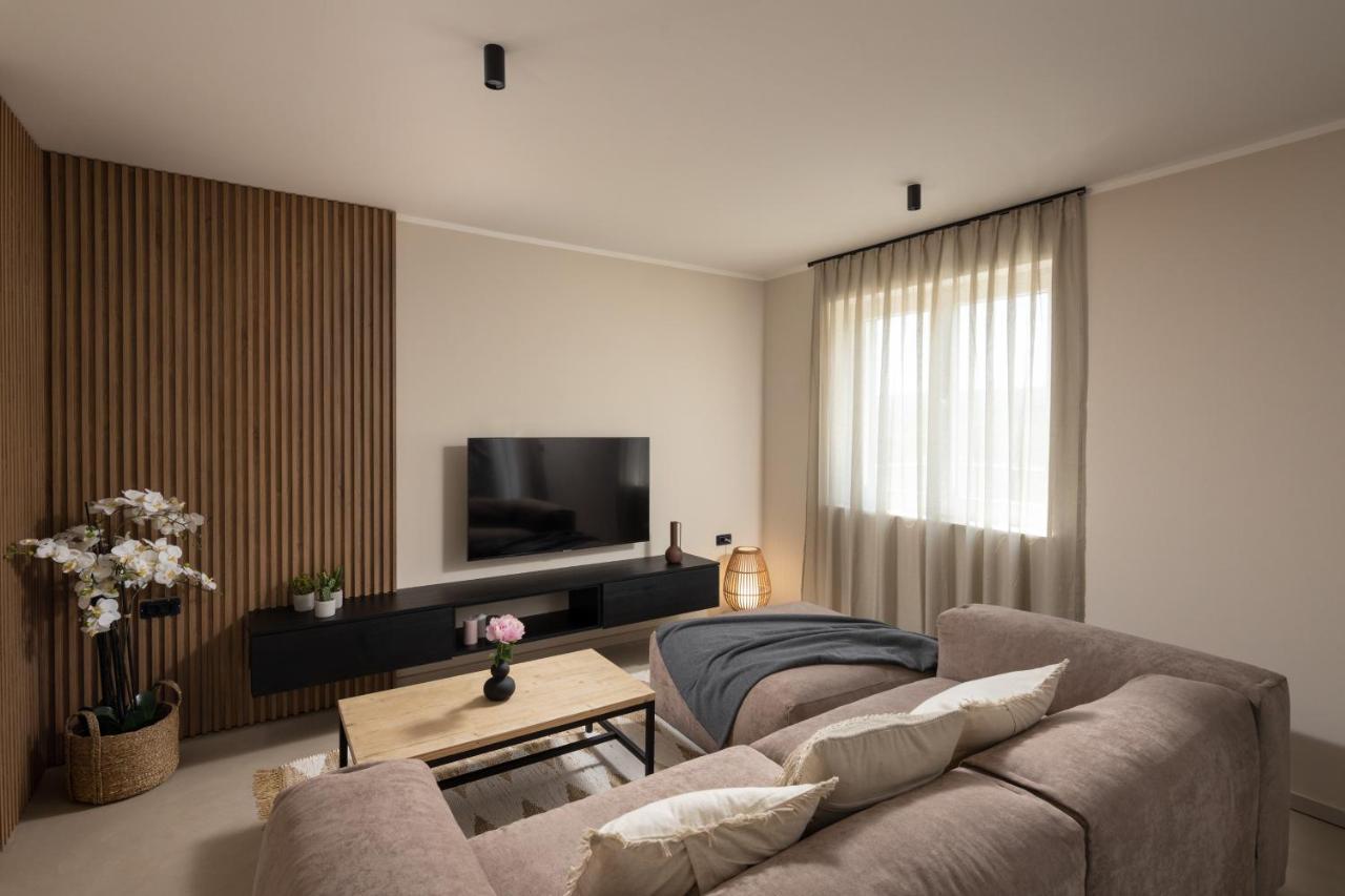 3 Luxury Bedroom Apartment Emma Sinj Exteriör bild